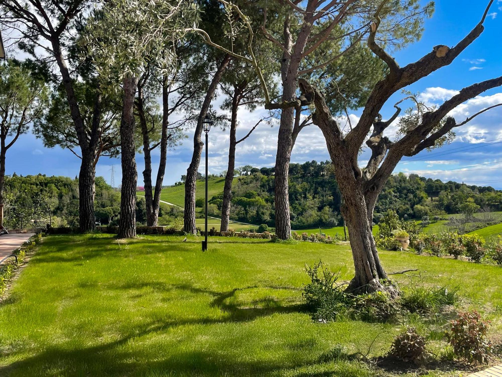 Villa Lucilla - B&B Rooms And Pool Potenza Picena Exterior foto